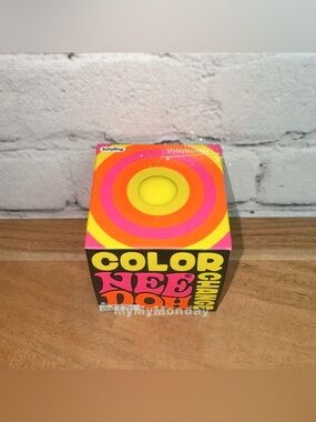 NeeDoh Color Change Yellow